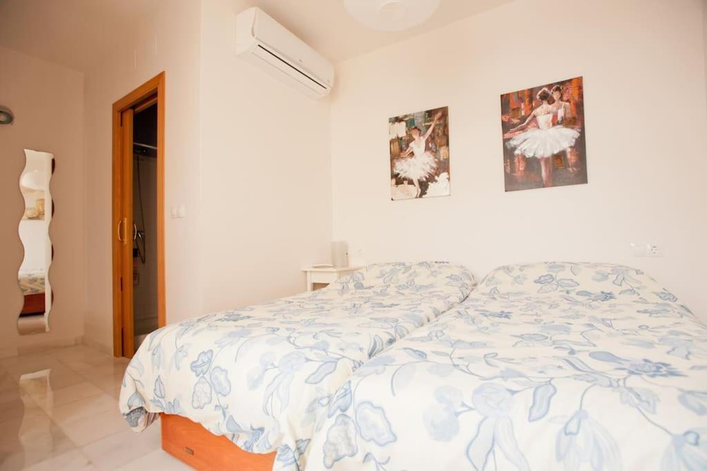 Walk To The Cathedral Atico Duplex Apartamento Sevilha